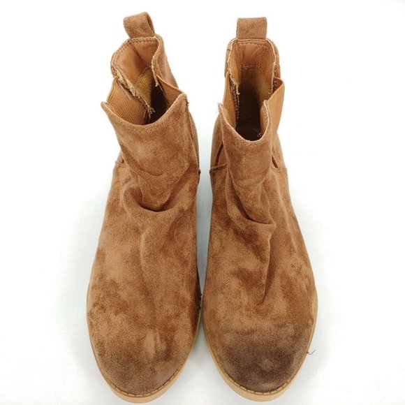 Very G Womens Ankle Boots Booties Brown Cuban Heel Almond Toe Pull On 6.5 - Picture 4 of 11